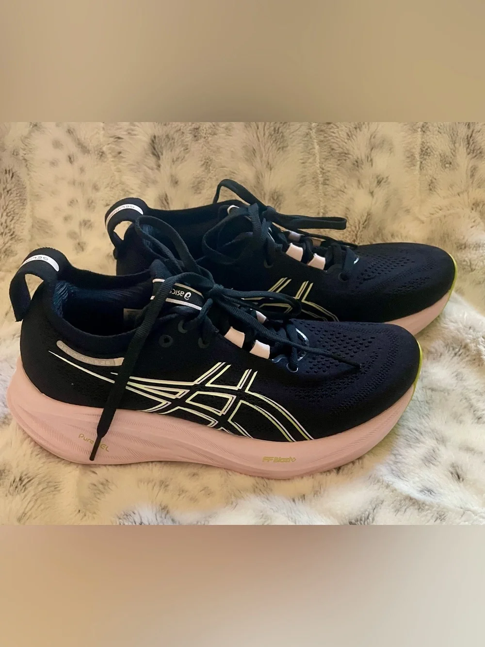 Asics sleek gel